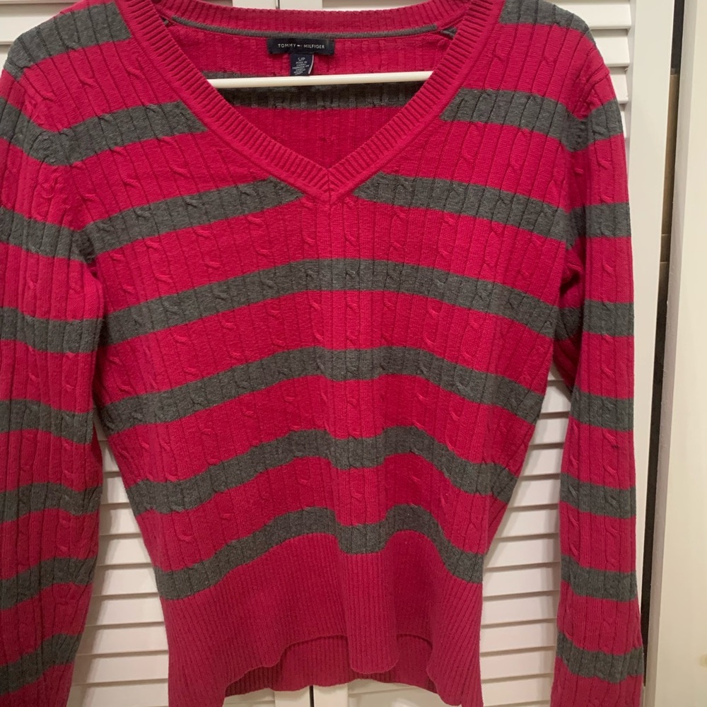 Tommy Hilfiger sweater